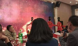 适合年会开场的歌曲 适合年会开场的歌曲