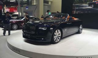 劳斯莱斯suv 劳斯莱斯suv