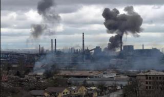 亚速钢铁厂内还有谁 亚速钢铁厂内还有谁