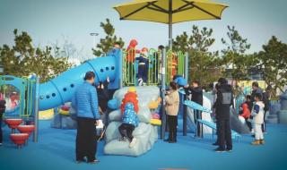 游乐场免费被挤爆